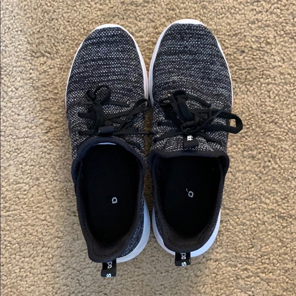Adidas Tennis Shoes